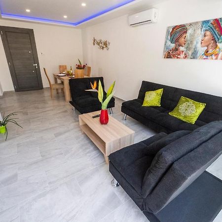 Kato Paphos 1Br Near Paphos Harbour/Beach/Sea Kültér fotó
