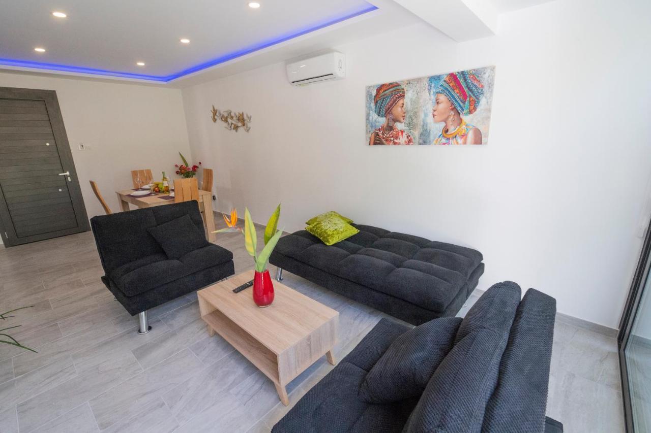 Kato Paphos 1Br Near Paphos Harbour/Beach/Sea Kültér fotó