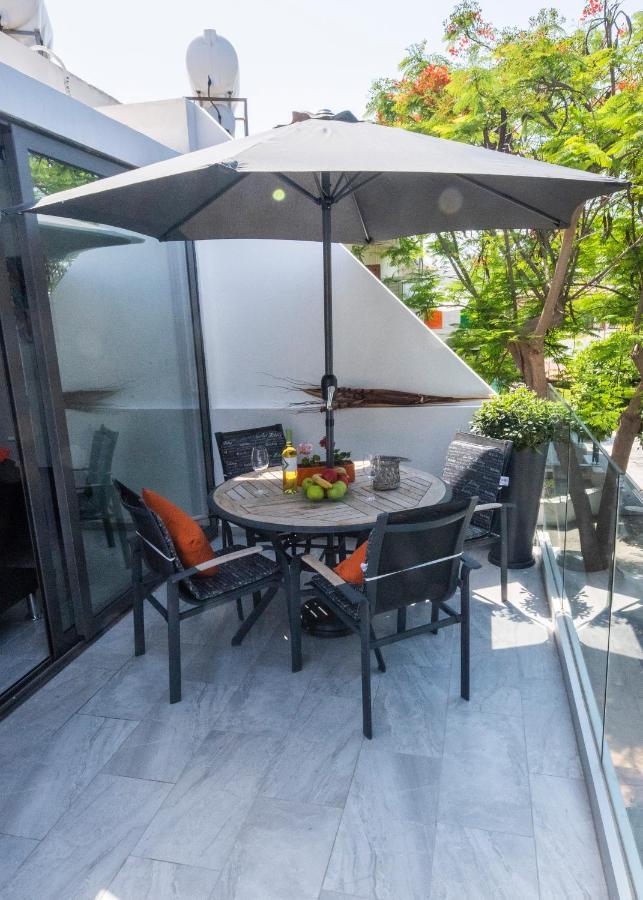 Kato Paphos 1Br Near Paphos Harbour/Beach/Sea Kültér fotó