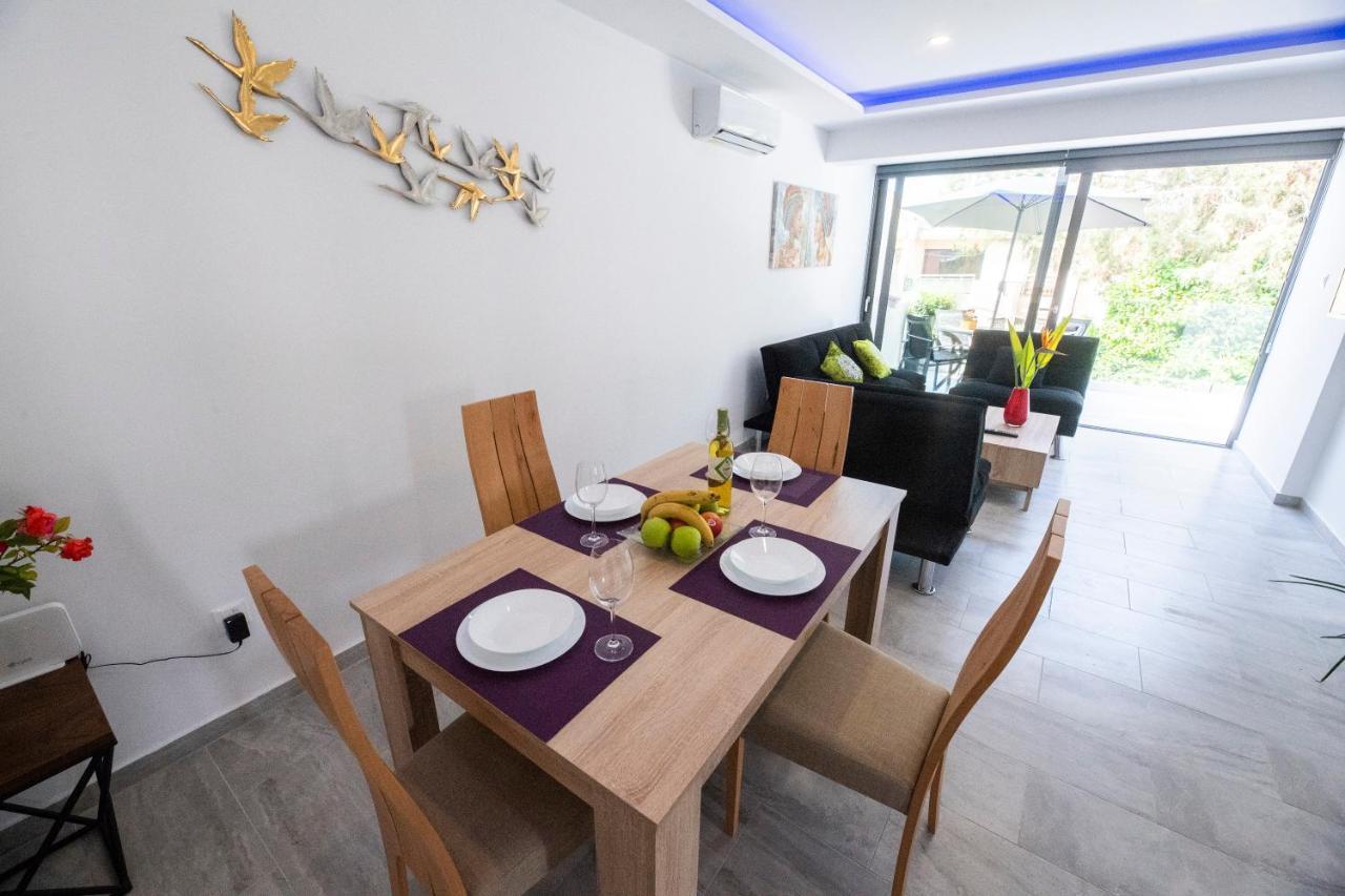 Kato Paphos 1Br Near Paphos Harbour/Beach/Sea Kültér fotó