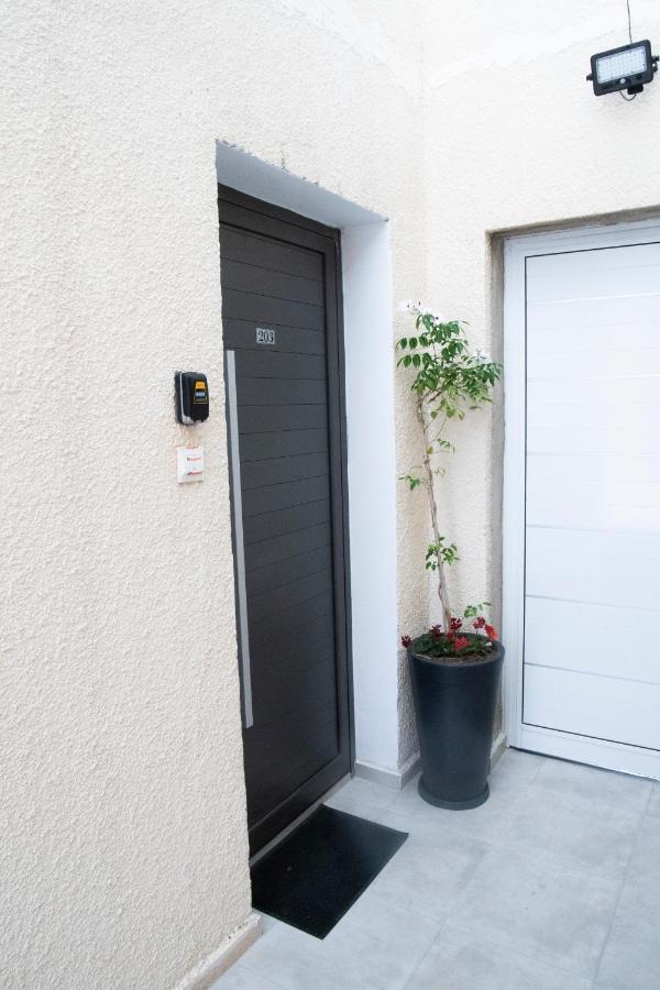 Kato Paphos 1Br Near Paphos Harbour/Beach/Sea Kültér fotó